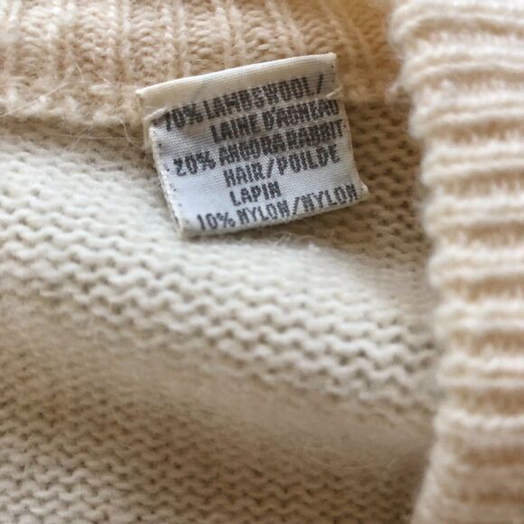 Marisa Christina Vintage Sweater Ivory Pearl Stud Lambs Wool Cardigan - Picture 3 of 12